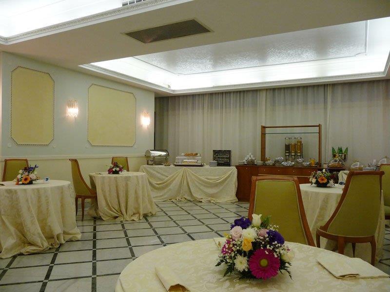 Hotel Romulus Restaurant photo